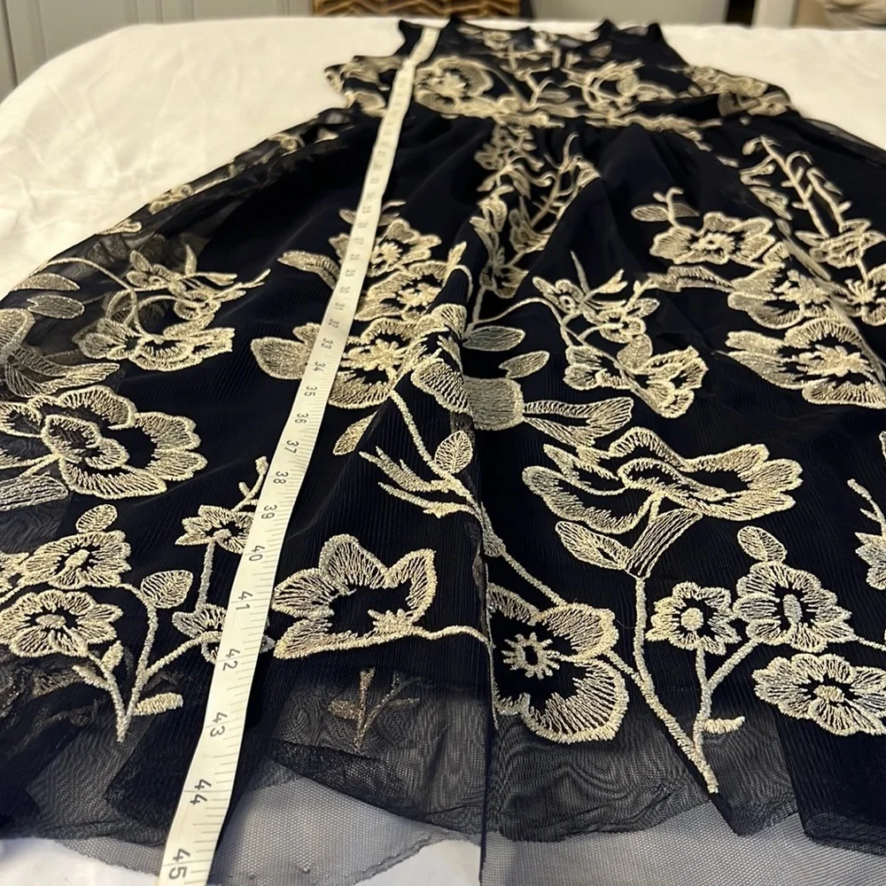 Beige‎ by eci Black Taupe-Gold Embroidered Mesh Cocktail Social Dress S…